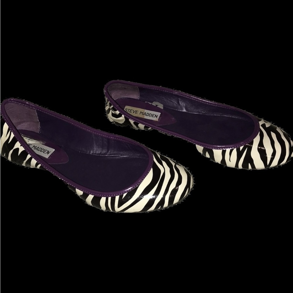 Steve Madden Zebra Flats Size 7